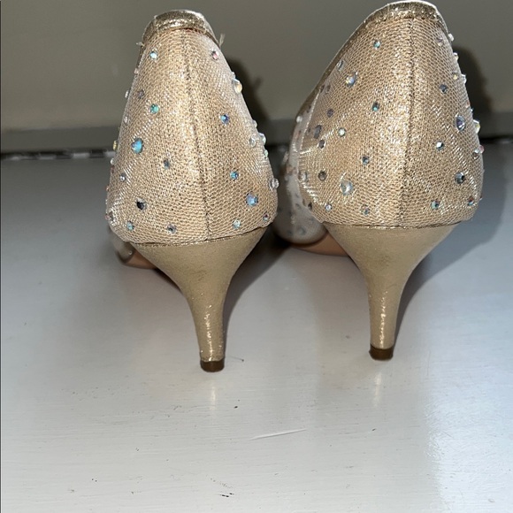 De Blossom Collection Gold Rhinestone Heels - Picture 6 of 9